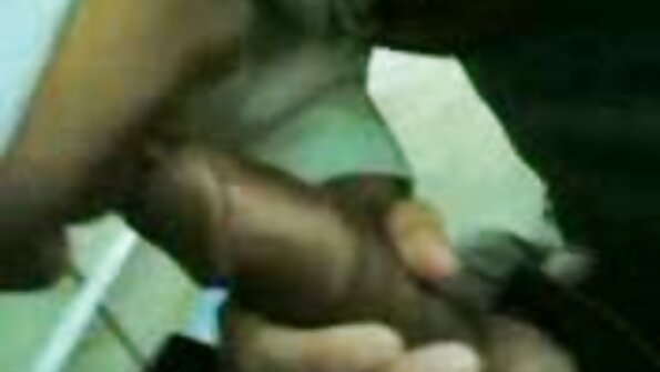 Lolly Ink en haar enorme nep tieten in opa neukt oma een geweldige neuk scene