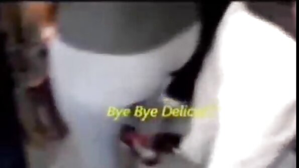 Cuckold laat oma wil neuken sletterige vriendin anale seks hebben met een vreemde